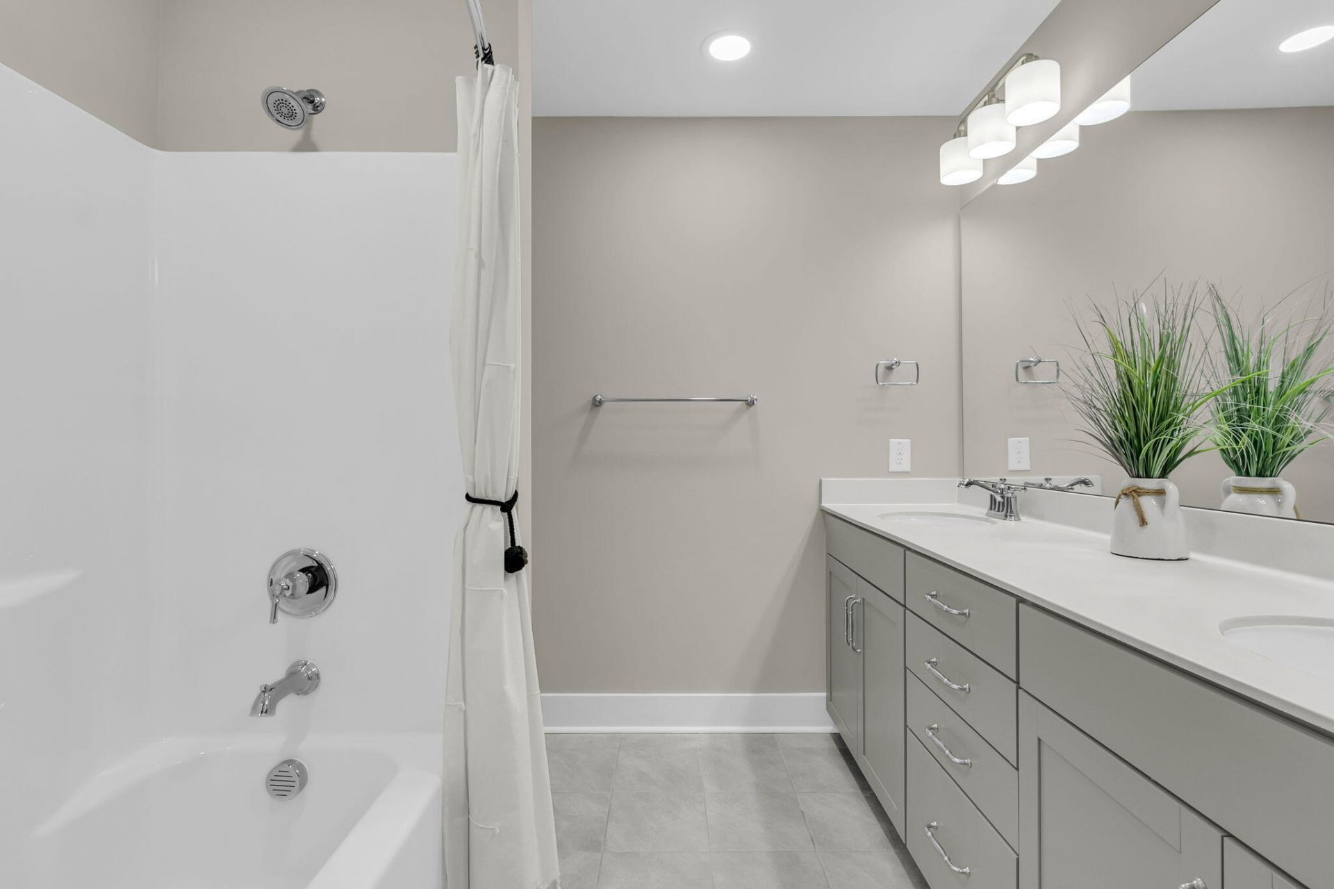 607 Yellow Leaf Lane Photo 65