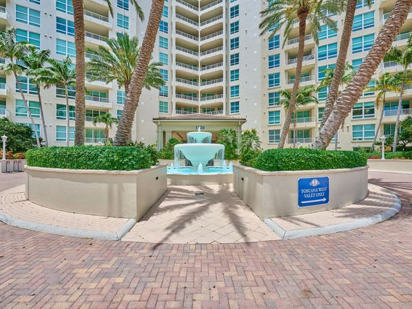 3720 S Ocean Boulevard, Unit 907, Highland Beach, FL 33487