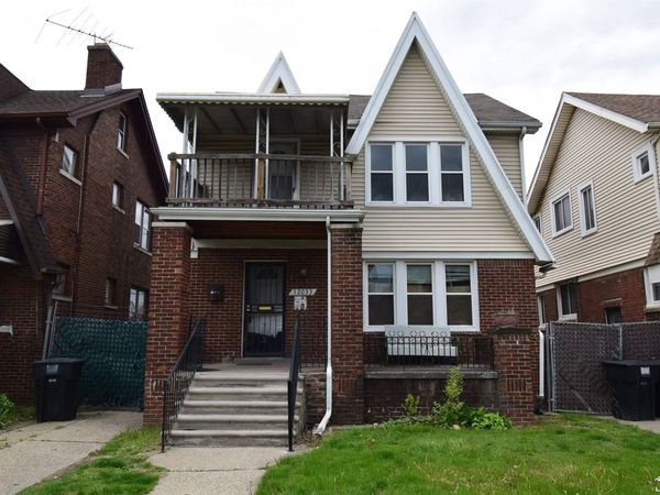 12033 santa rosa Street, Detroit, MI 00000