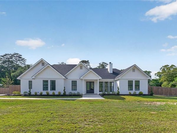 38113 JULIA Drive, Pearl River, LA 70452