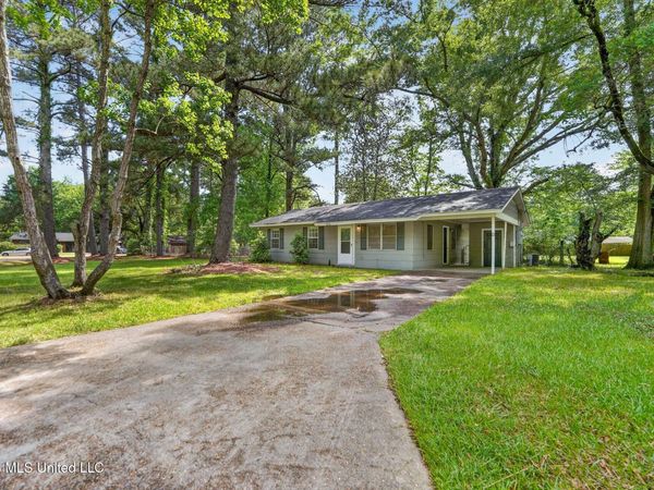 5656 Plemon Street, Jackson, MS 39206