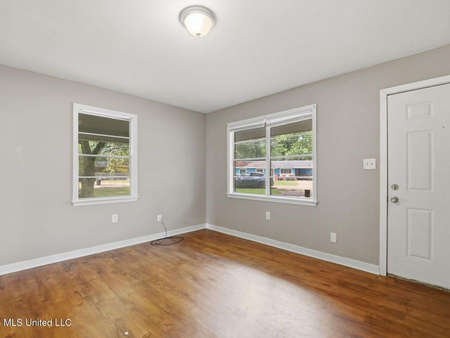 Property Image 61