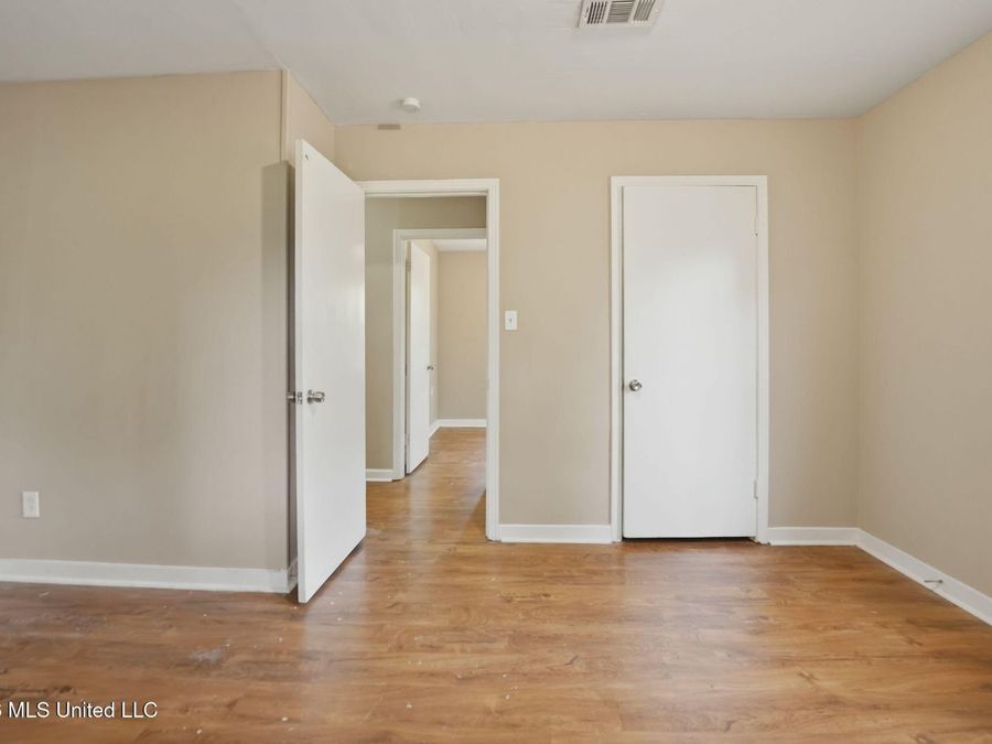 Property Image 92