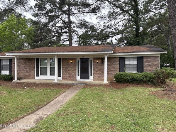 101 Dotson Place, Jackson, MS 39213