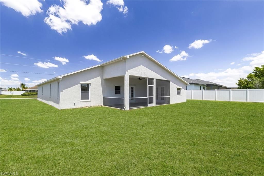 226 SE 6th Ter, Cape Coral, FL 33990 Photo