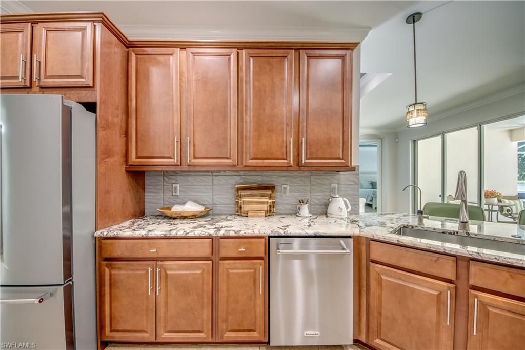 2612 Stonyhill Ct, Cape Coral, FL 33991 Photo