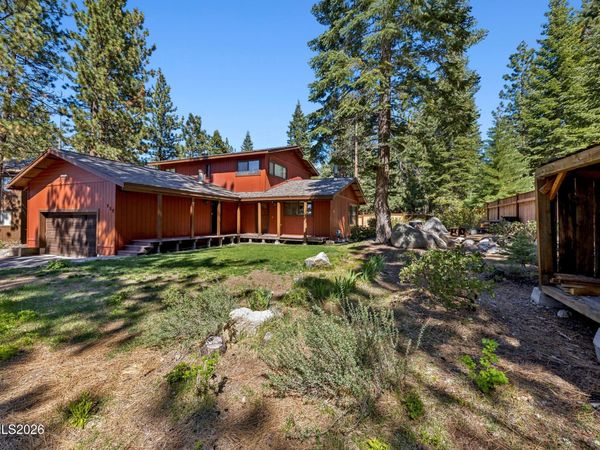 139 Rosewood Circle, Stateline, NV 89449