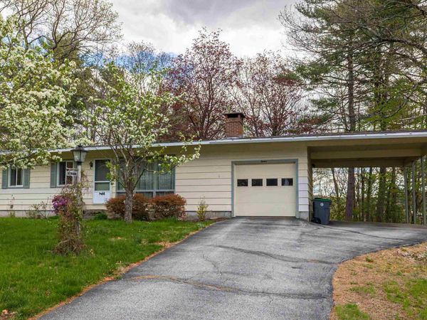 12 Birch Hill Road, Hooksett, NH 03106