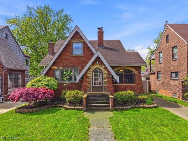 17513 Laverne Avenue , Cleveland, OH 44135