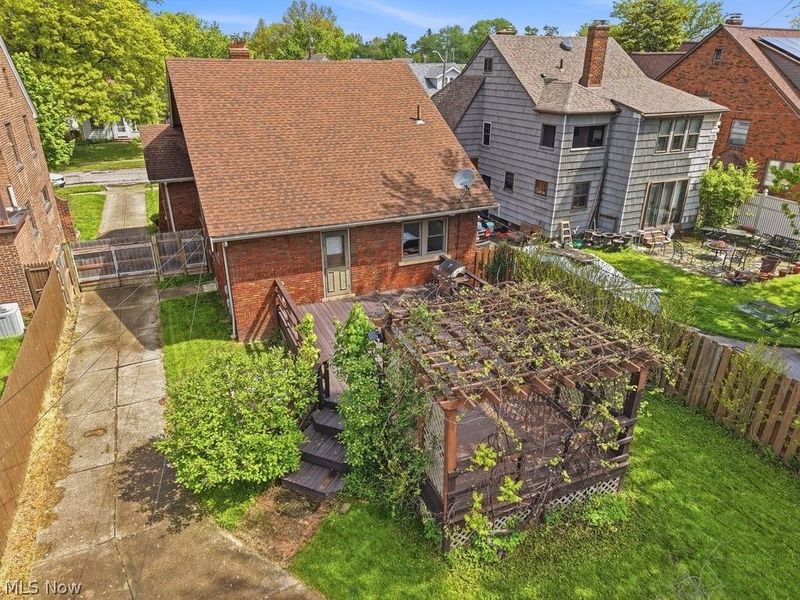 17513 Laverne Avenue, Cleveland, OH 44135 Photo 30