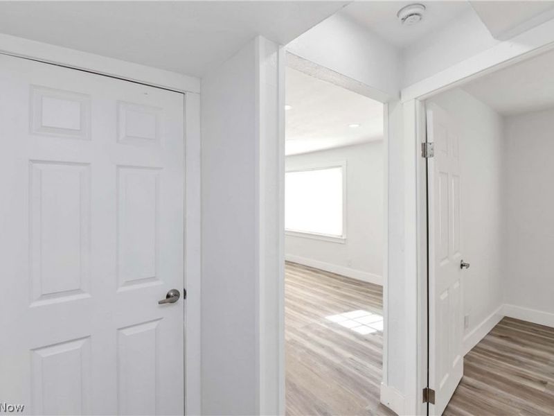 4384 E 144th Street, Cleveland, OH 44128 Photo 17