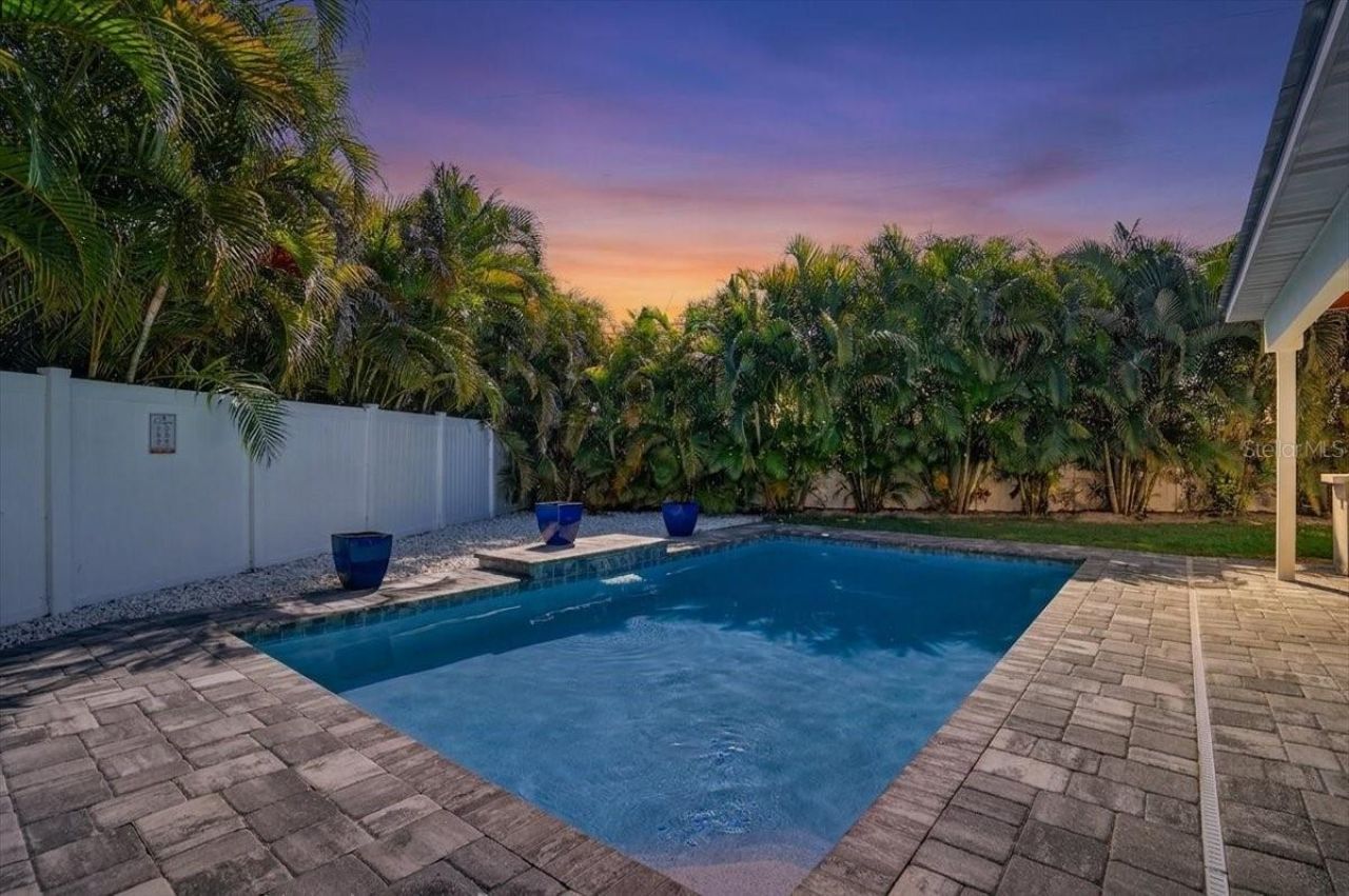 2201 Webber Street, Sarasota, FL 34239 Photo