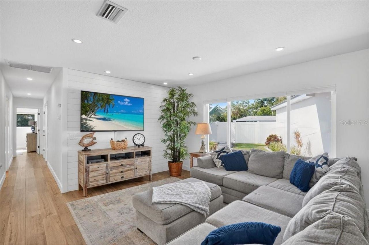 2201 Webber Street, Sarasota, FL 34239 Photo