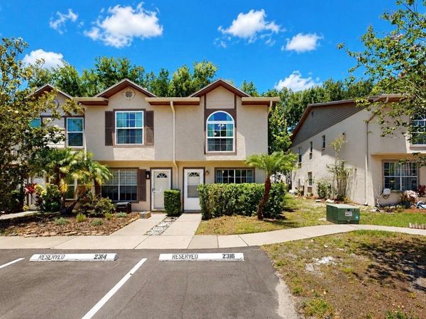 2316 FLETCHERS POINT CIRCLE, TAMPA, FL 33613
