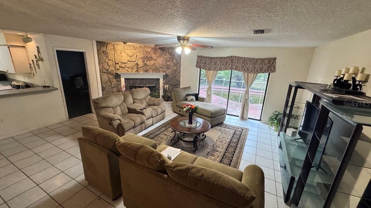 2102 28th Street Court E, Palmetto, FL 34221 Photo