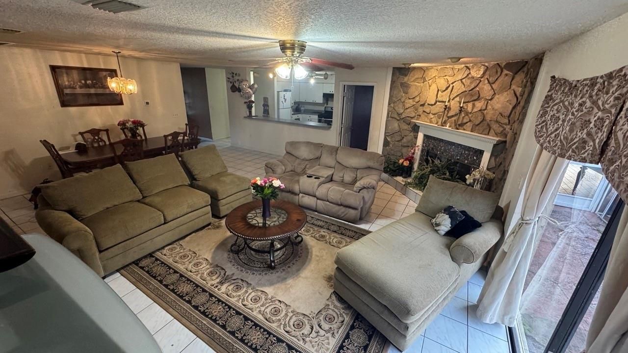 2102 28th Street Court E, Palmetto, FL 34221 Photo