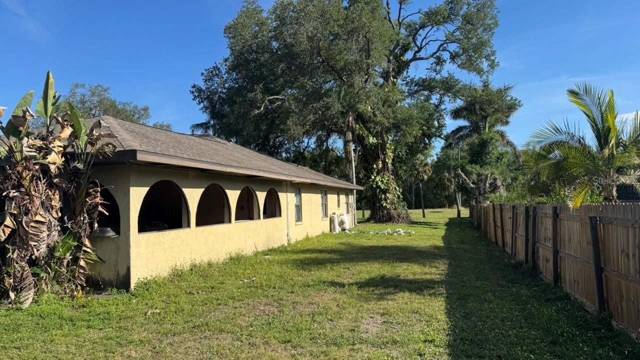2102 28th Street Court E, Palmetto, FL 34221 Photo