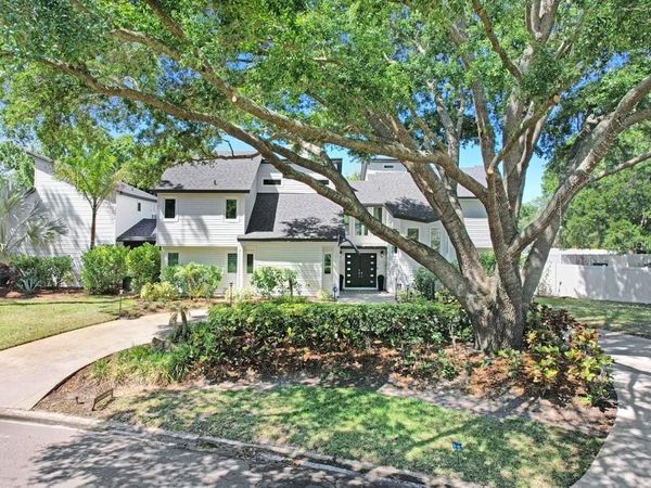 15306 LAKE MAURINE DRIVE , ODESSA, FL 33556
