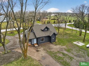 25858 Pacific Street , Waterloo, NE 68069