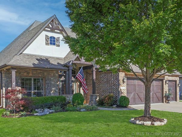 12122 S Granite Avenue E, Bixby, OK 74008