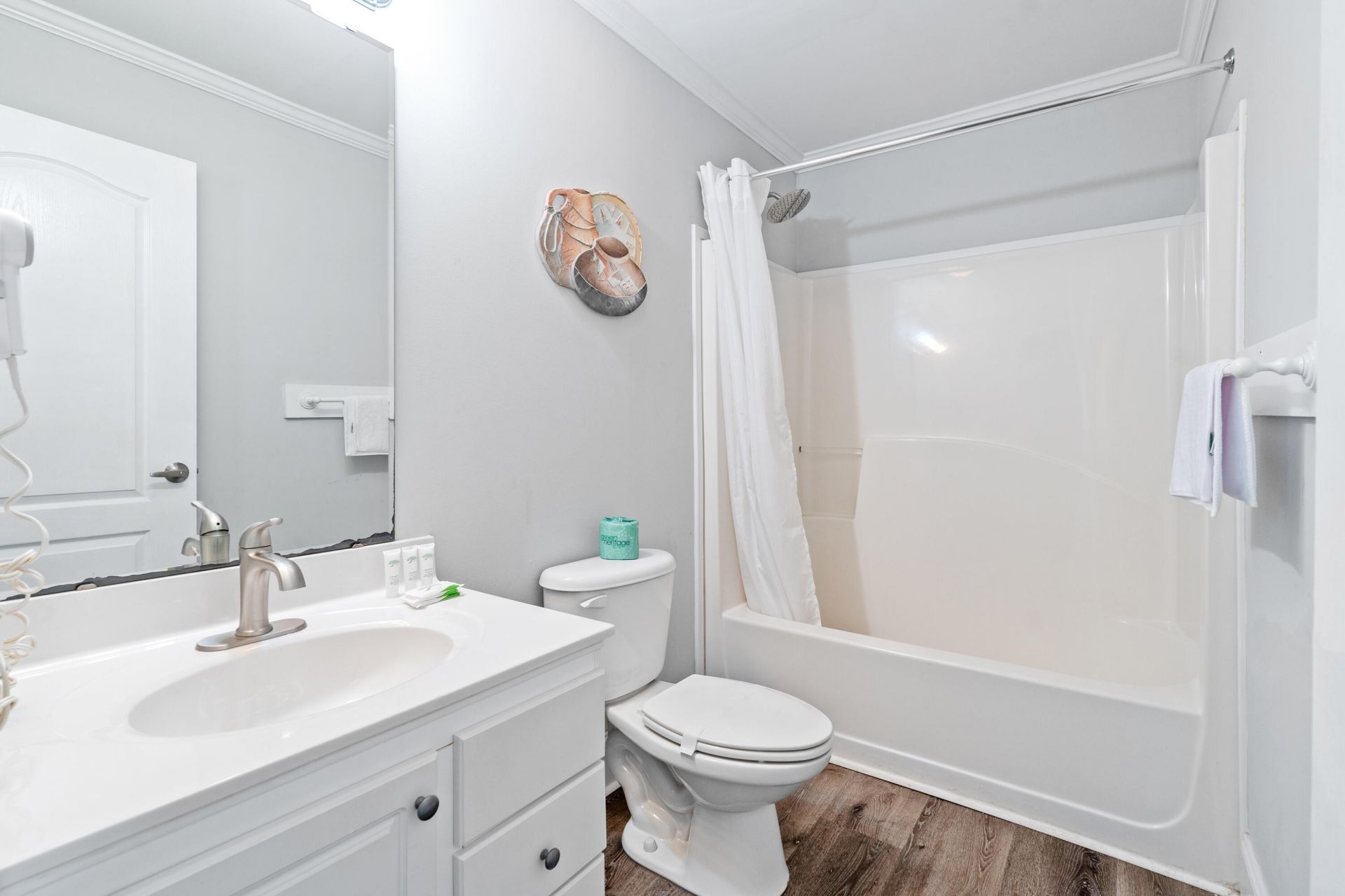 400 Hillside Drive Photo 60