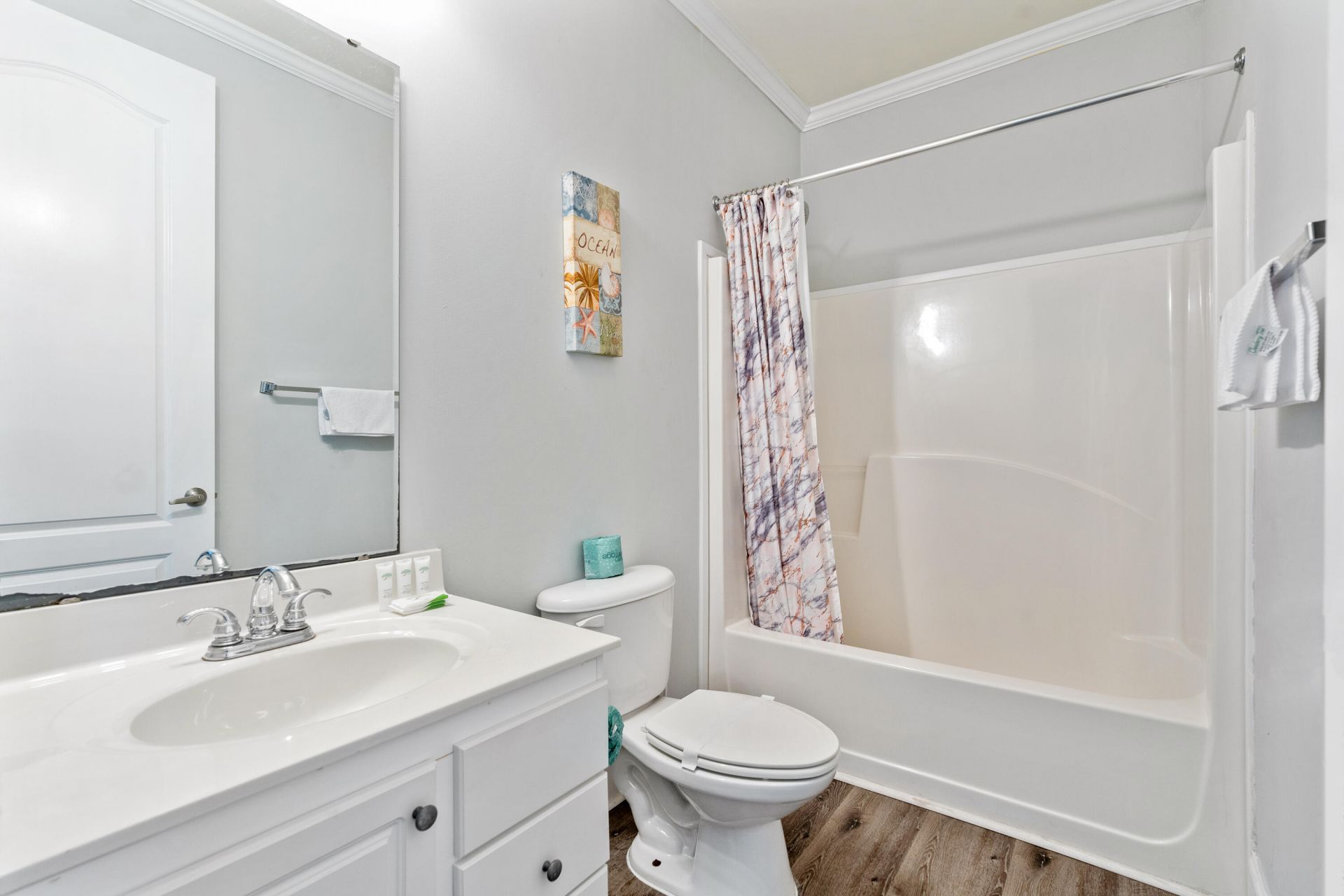 400 Hillside Drive Photo 68