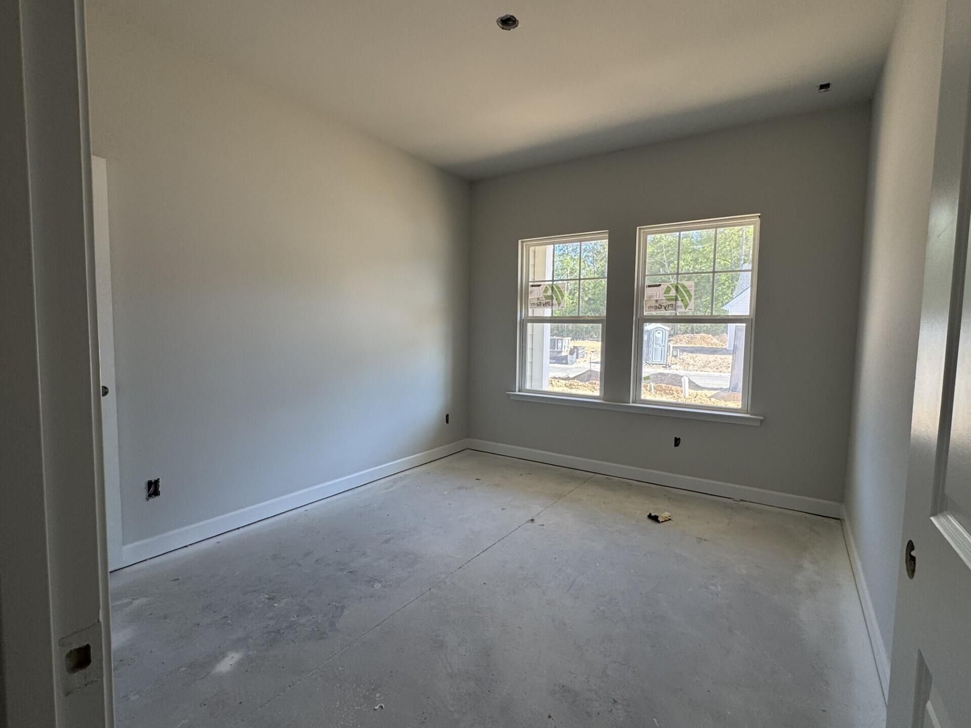 5067 Blackberry Lane Photo 10