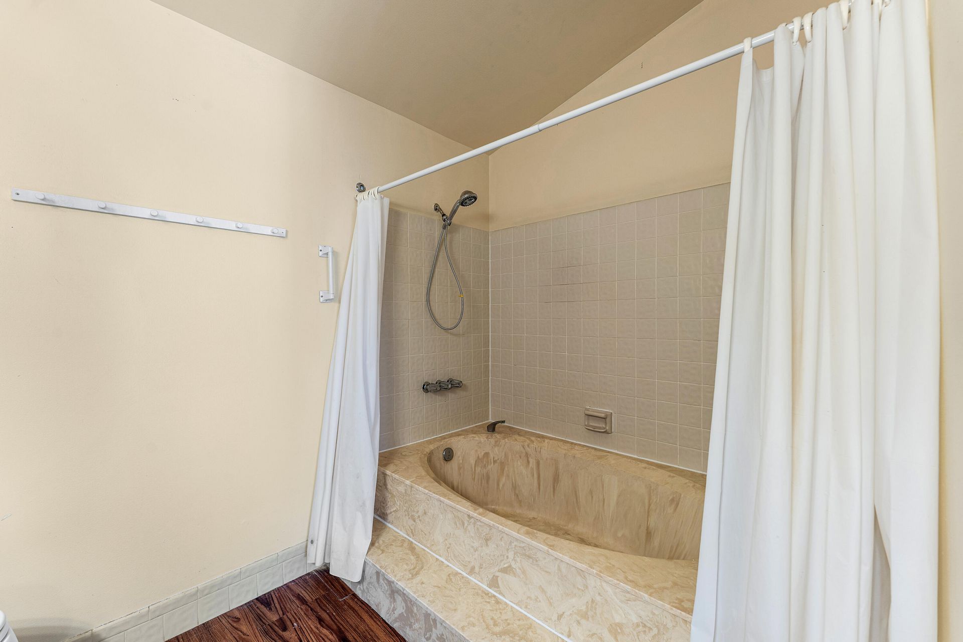 5202 Tarregon Lane, Palm Beach Gardens, FL 33418 Photo