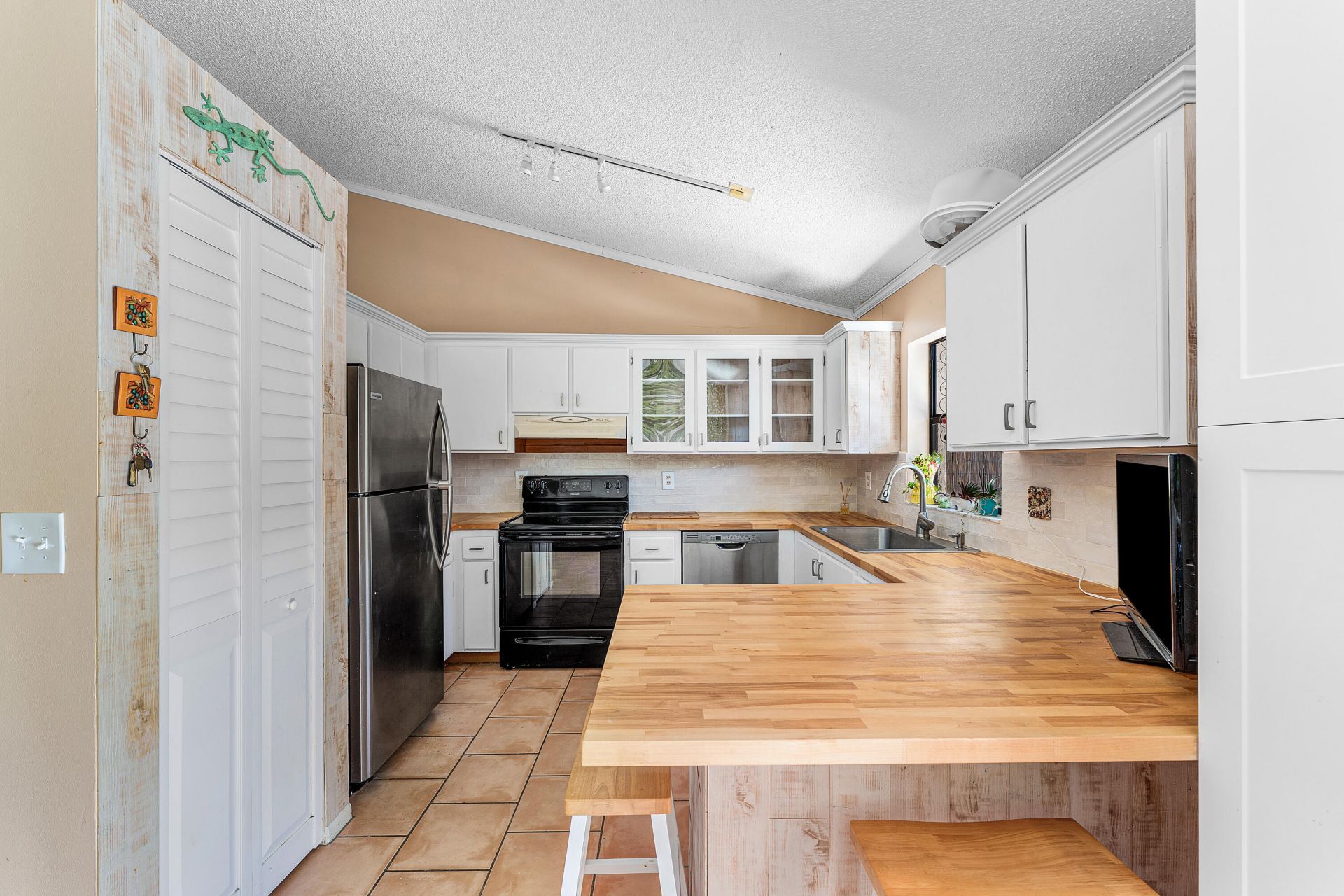 5202 Tarregon Lane, Palm Beach Gardens, FL 33418 Photo
