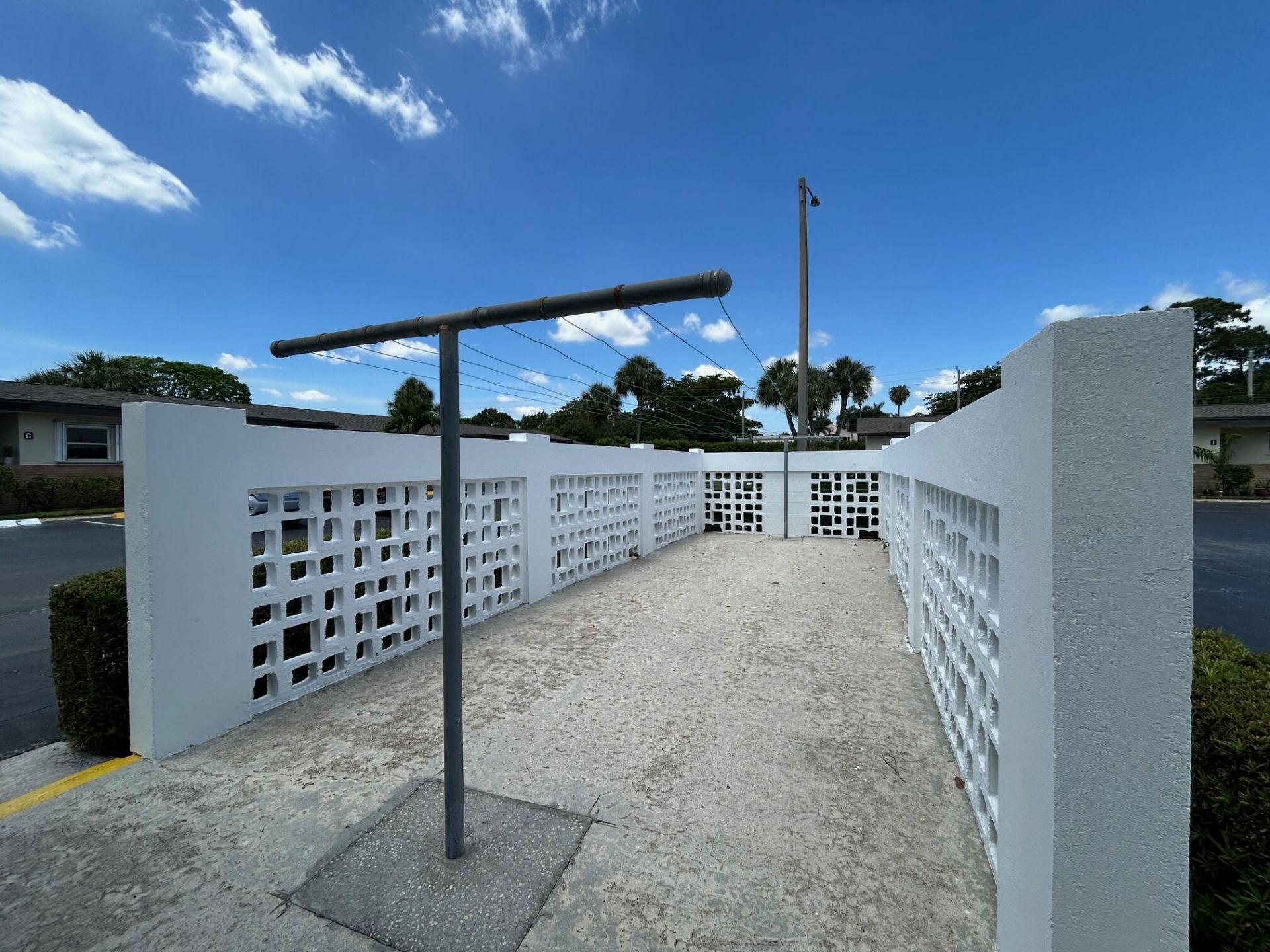 2911 Ashley Dr W, Unit J, West Palm Beach, FL 33415 Photo