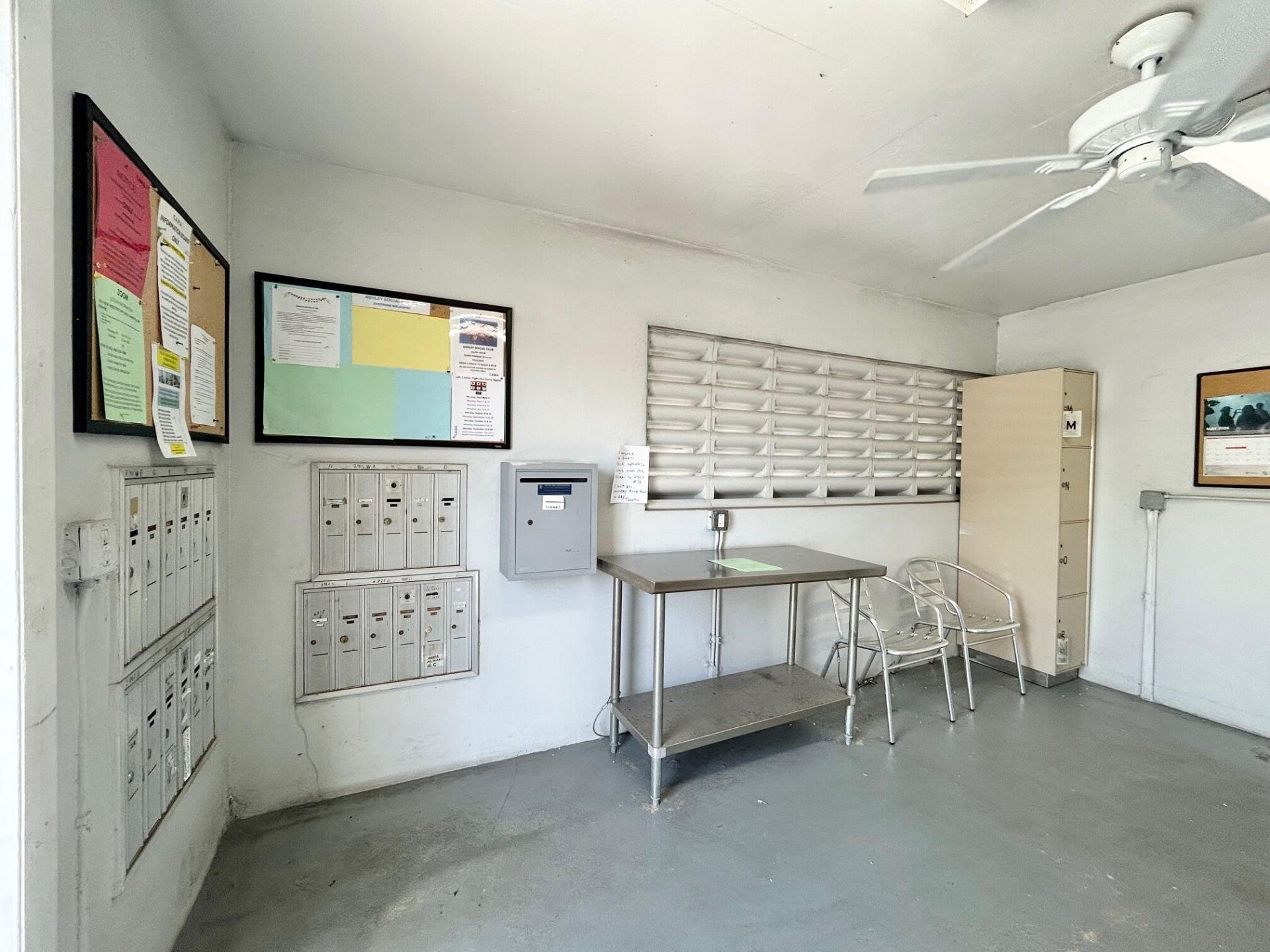 2911 Ashley Dr W, Unit J, West Palm Beach, FL 33415 Photo