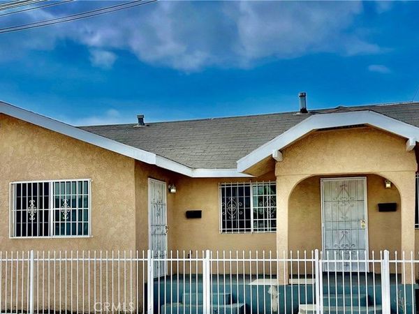 1861 Orange, Long Beach, CA 90806