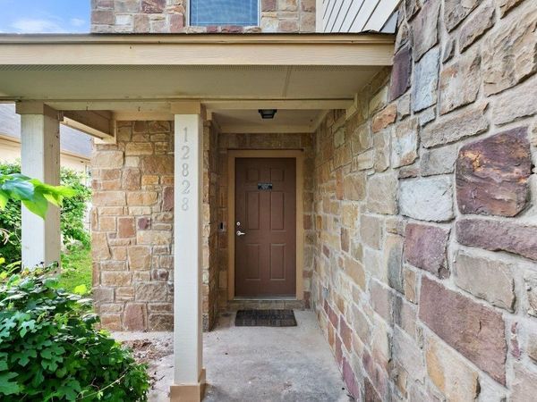 12828 Snow LN, Manor, TX 78653