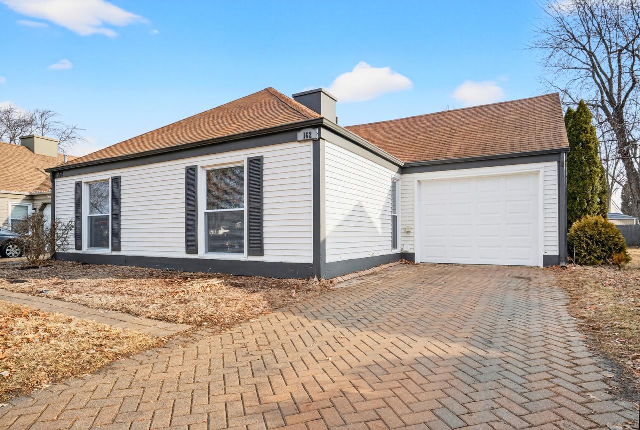 162 Heathgate Road, Montgomery, IL 60538 Main Photo
