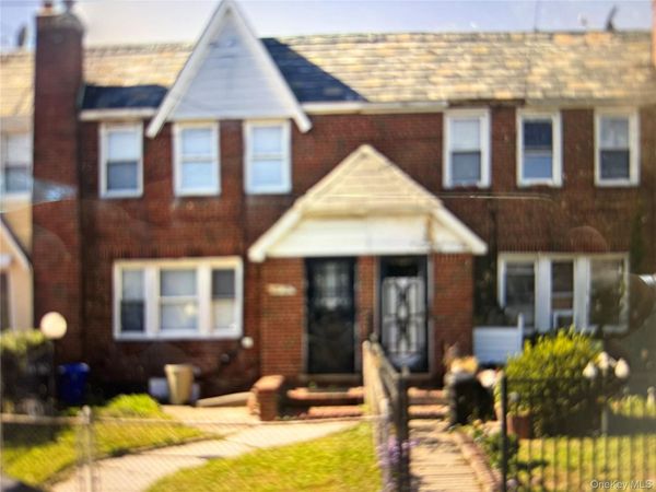 11450 200th Street , Saint Albans, NY 11412