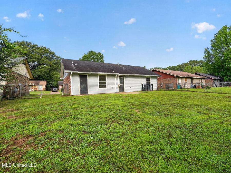 Property Image 6