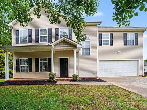 6116 Firethorne Lane , Concord, NC 28025