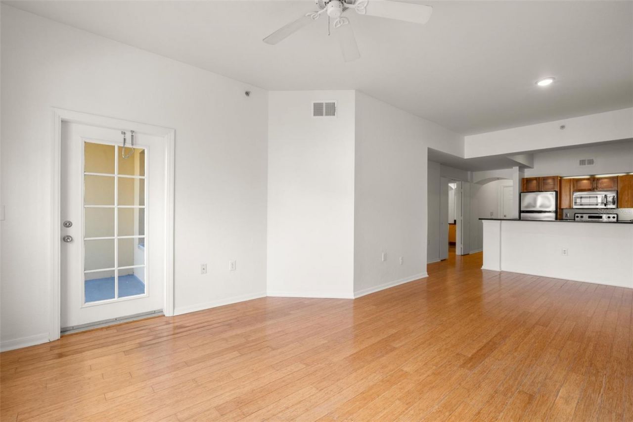 200 4th Avenue S, Unit 302, Saint Petersburg, FL 33701 Photo