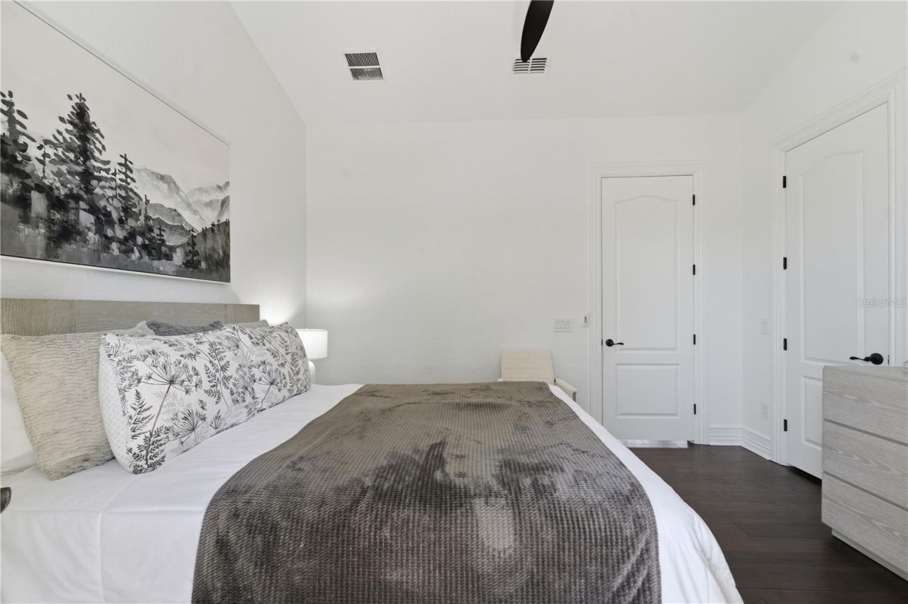 9222 Tibet Pointe Circle, Windermere, FL 34786 Photo