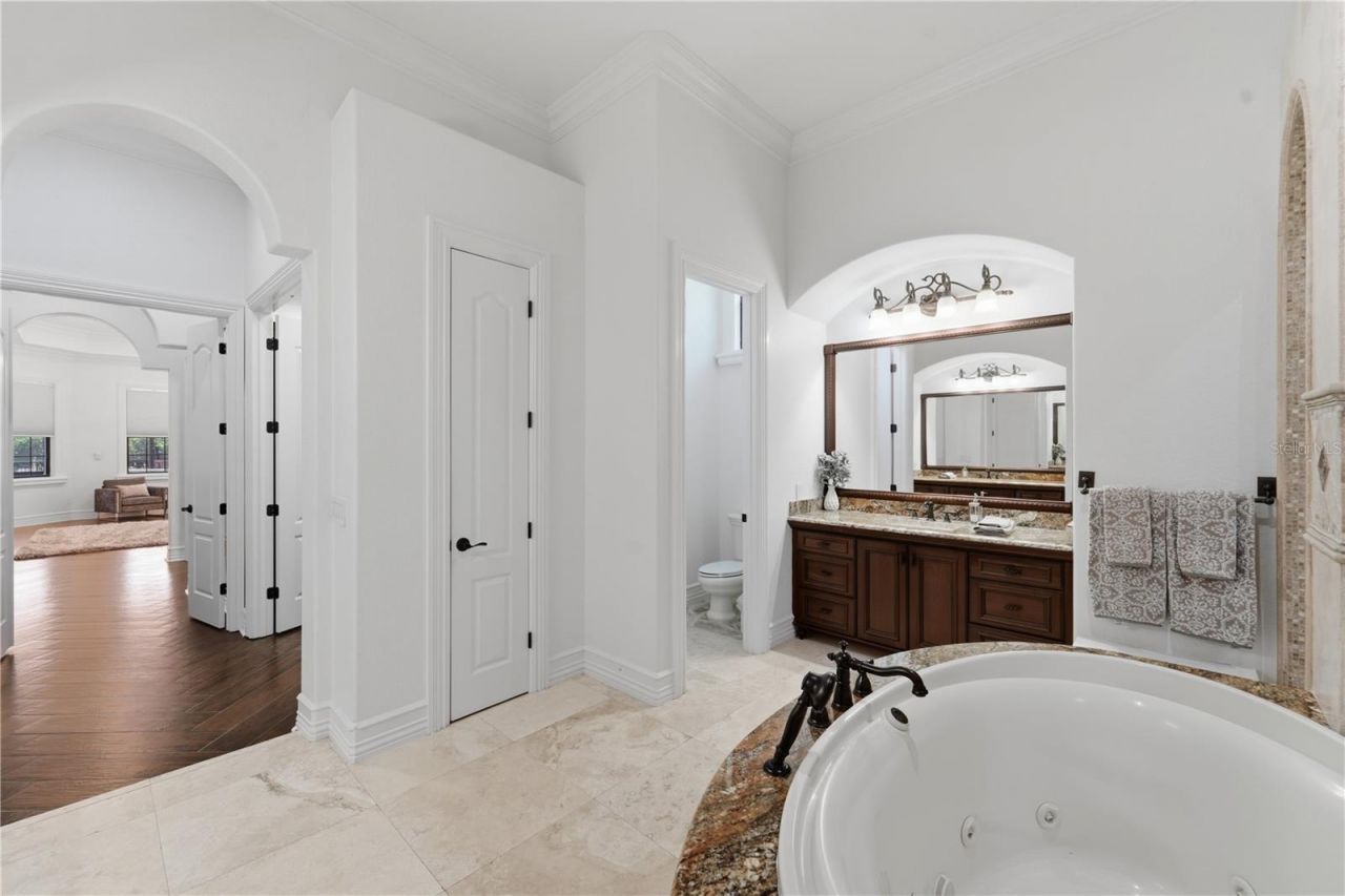 9222 Tibet Pointe Circle, Windermere, FL 34786 Photo