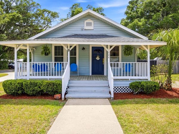 124 SE 1ST STREET , WILLISTON, FL 32696