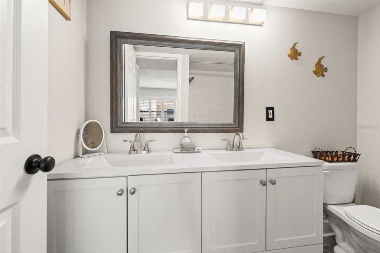 12924 Gulf Boulevard, Unit 110, Madeira Beach, FL 33708 Photo