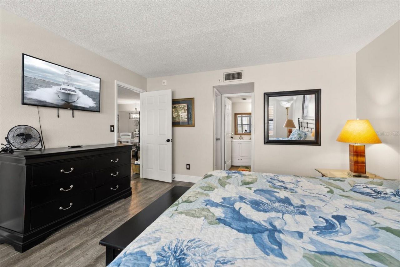 12924 Gulf Boulevard, Unit 110, Madeira Beach, FL 33708 Photo