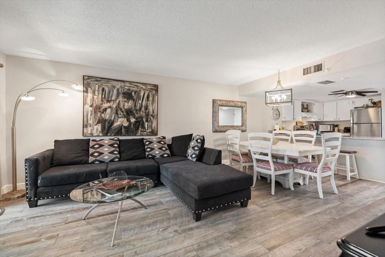 12924 Gulf Boulevard, Unit 110, Madeira Beach, FL 33708 Photo