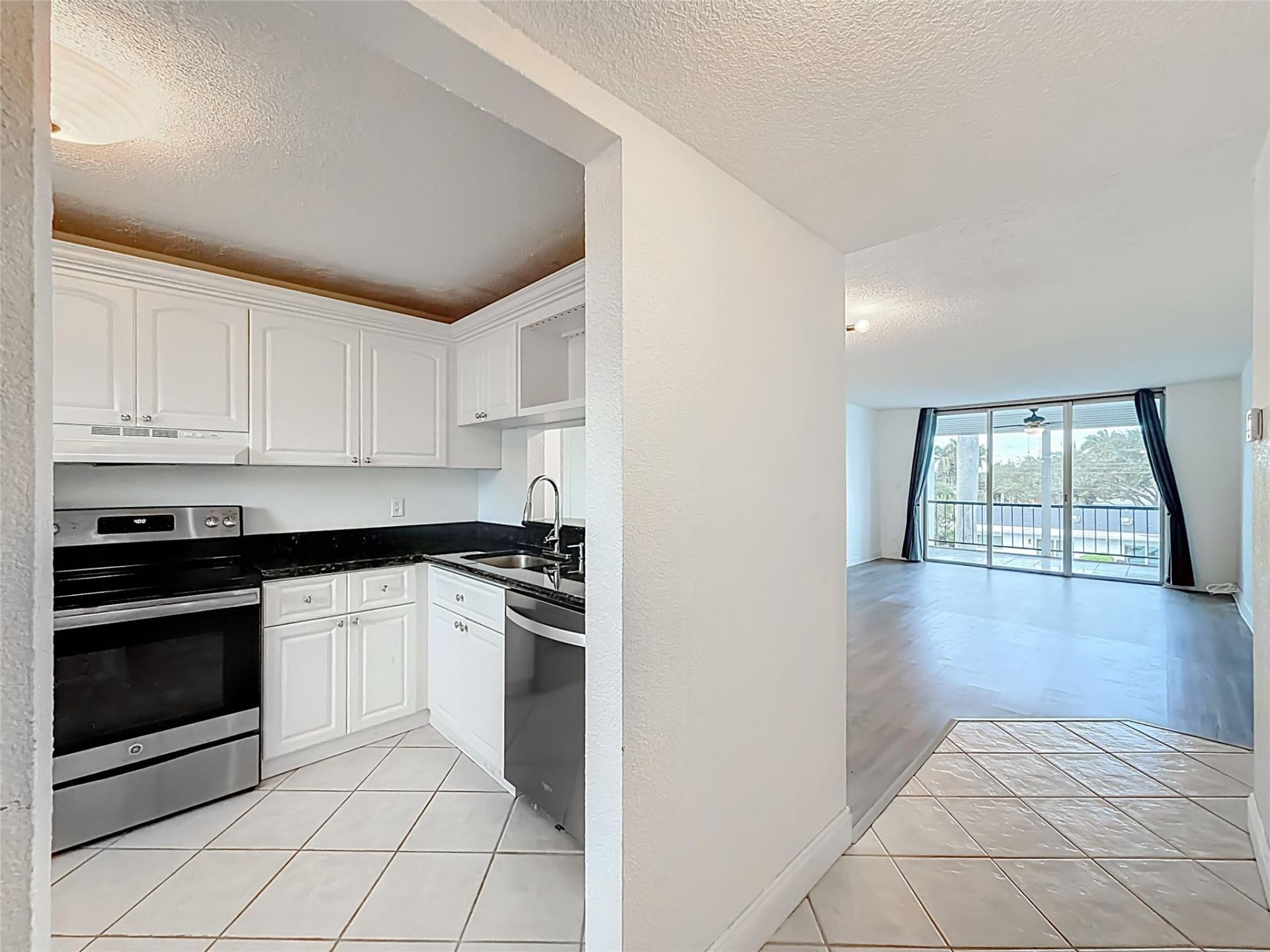 777 S Federal Highway, Unit 304-n, Pompano Beach, FL 33062 Photo