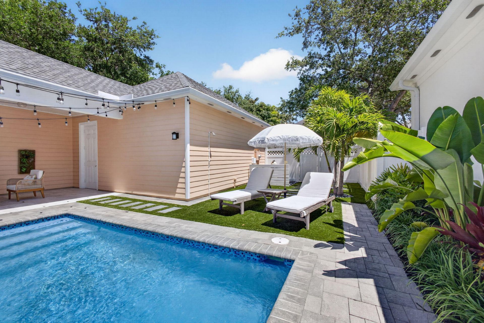 111 Honeysuckle Drive, Jupiter, FL 33458 Photo