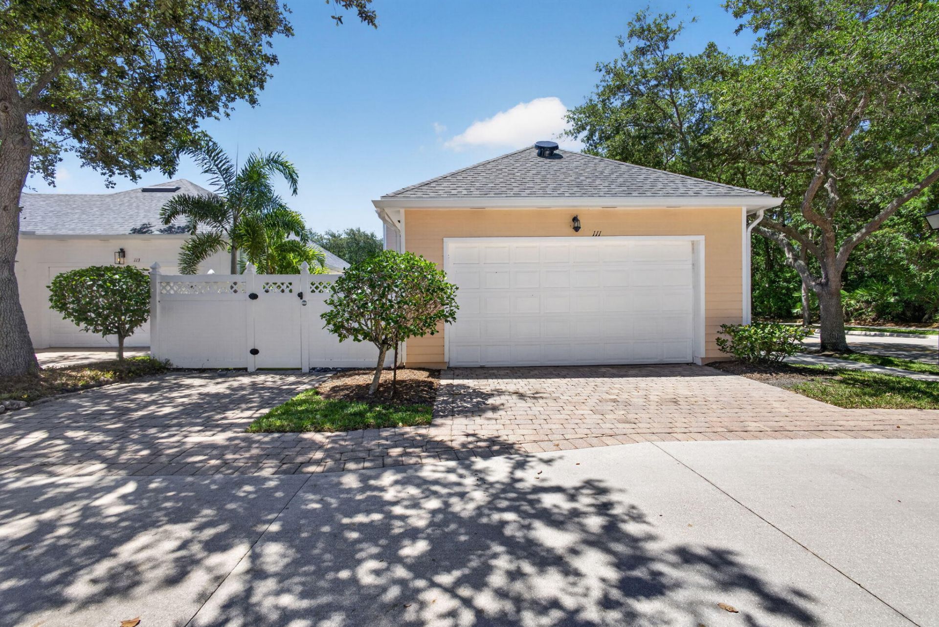 111 Honeysuckle Drive, Jupiter, FL 33458 Photo