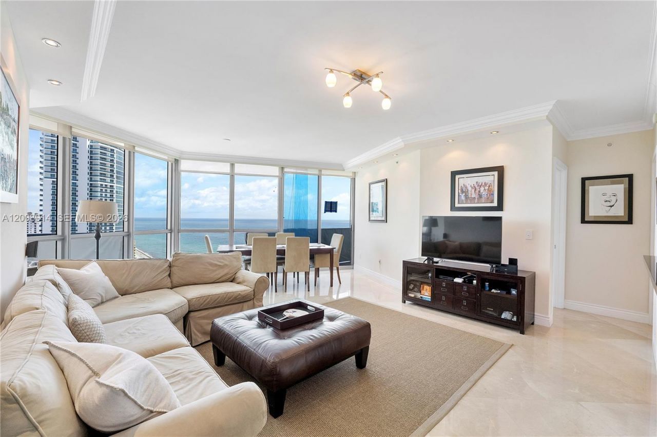3101 S Ocean Dr, Unit 2705, Hollywood, FL 33019 Photo
