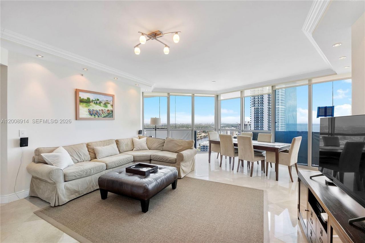 3101 S Ocean Dr, Unit 2705, Hollywood, FL 33019 Photo