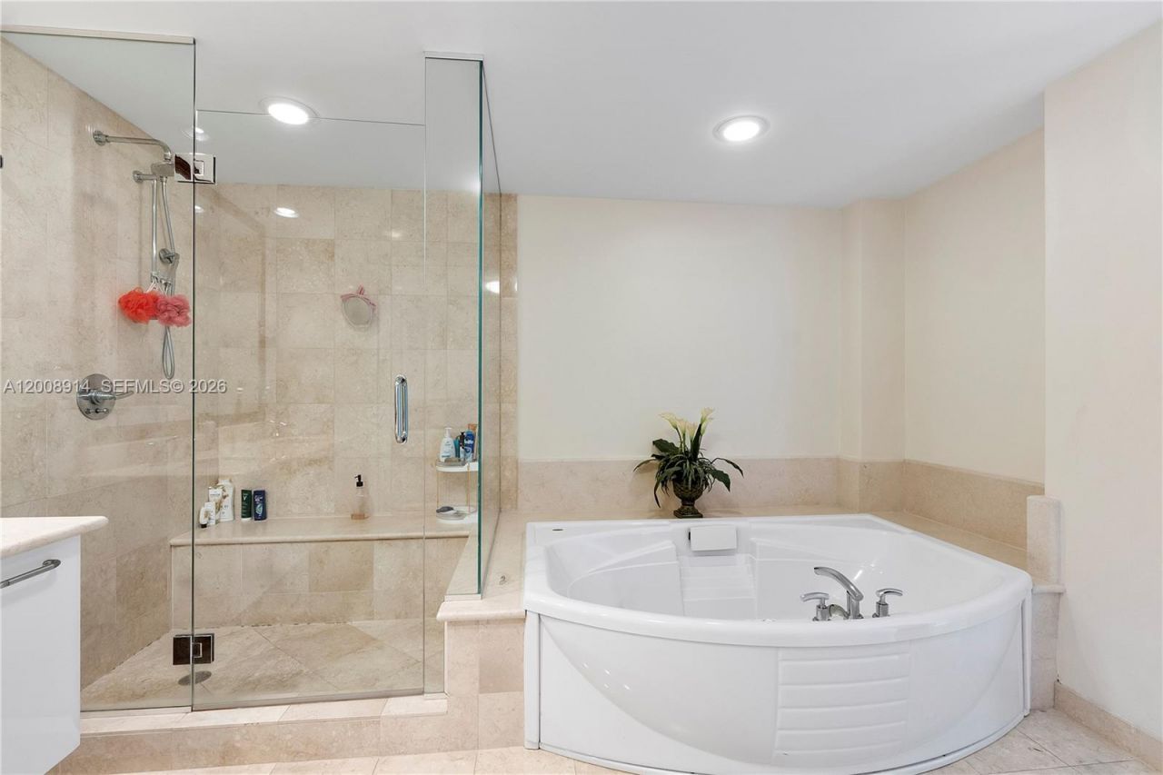 3101 S Ocean Dr, Unit 2705, Hollywood, FL 33019 Photo